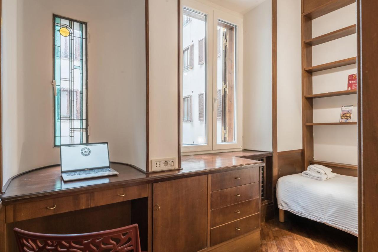 The Best Rent - Three-Bedroom Apartment Near Villa Borghese Rome Bagian luar foto