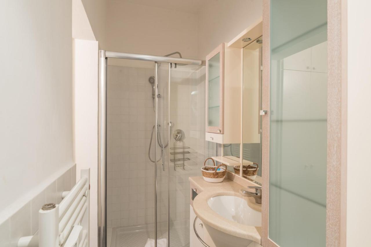 The Best Rent - Three-Bedroom Apartment Near Villa Borghese Rome Bagian luar foto