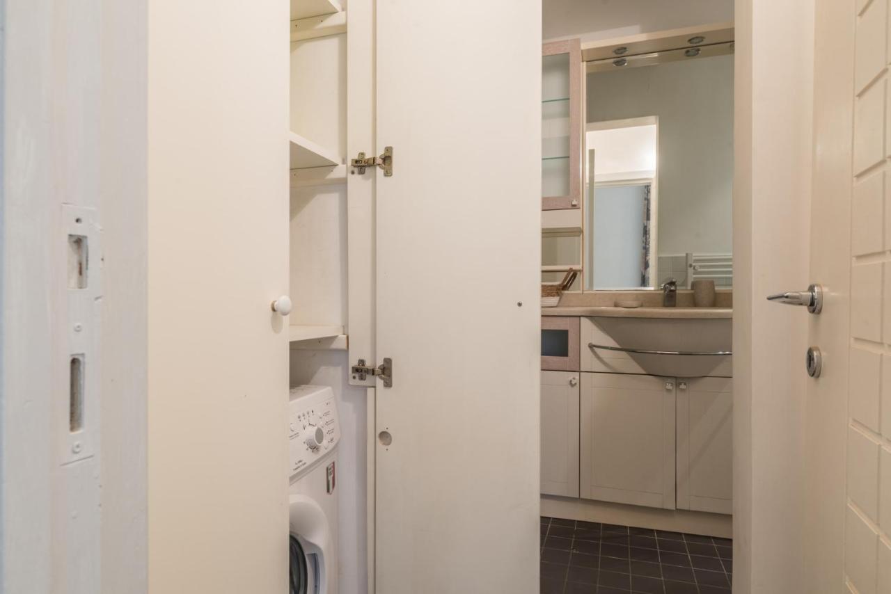 The Best Rent - Three-Bedroom Apartment Near Villa Borghese Rome Bagian luar foto