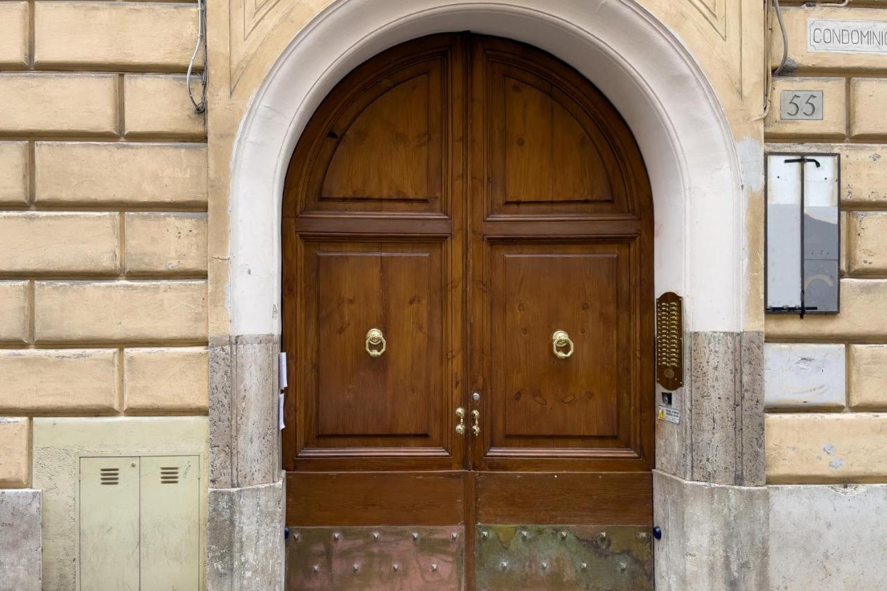 The Best Rent - Three-Bedroom Apartment Near Villa Borghese Rome Bagian luar foto